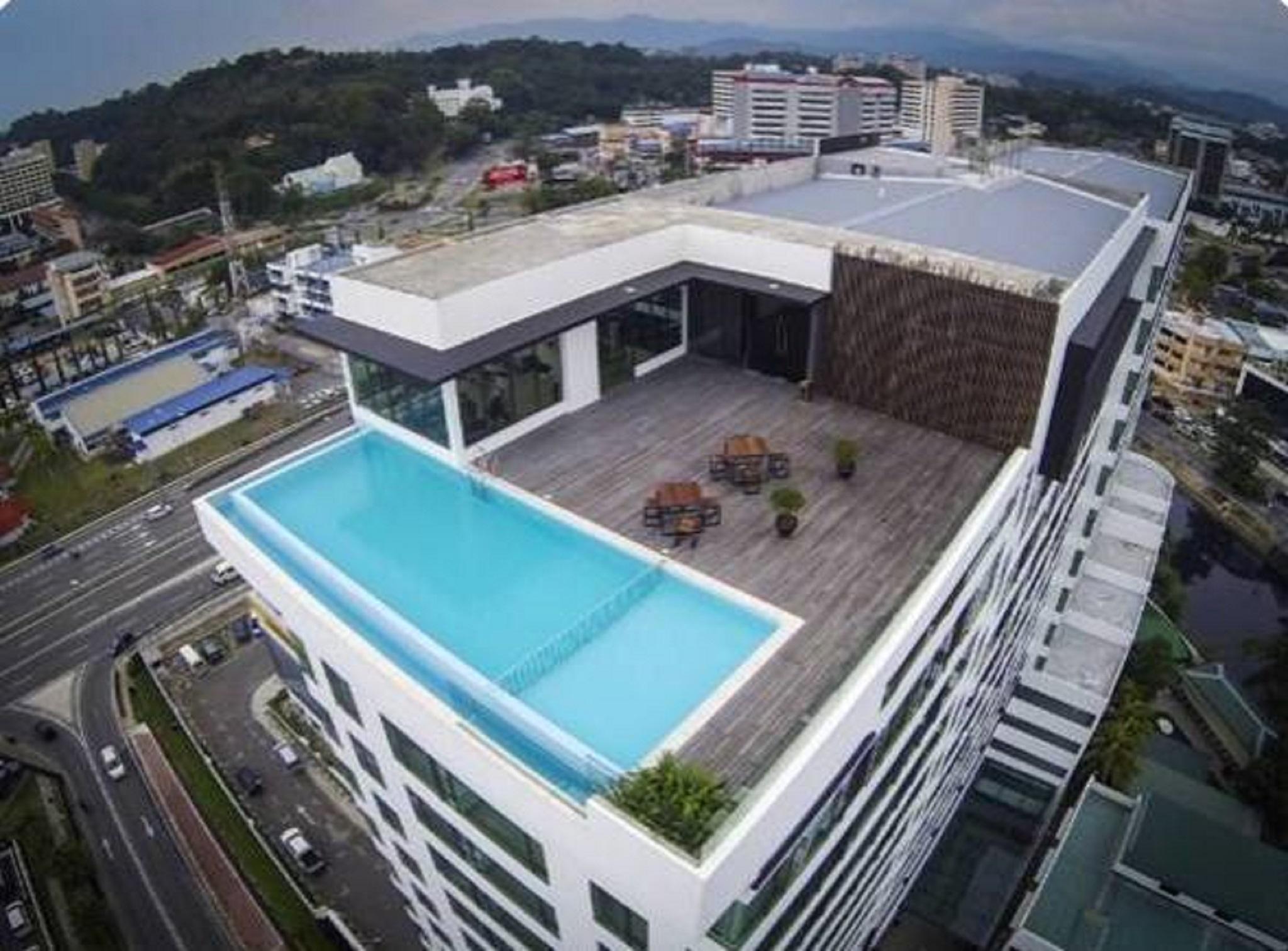 Sky Hotel Kota Kinabalu Exteriör bild